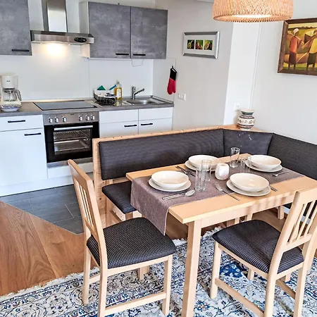 Hocheck By Interhome